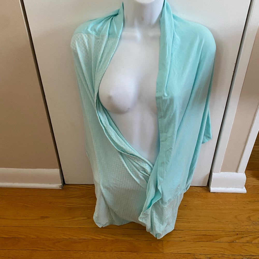 Lululemon infinity scarf